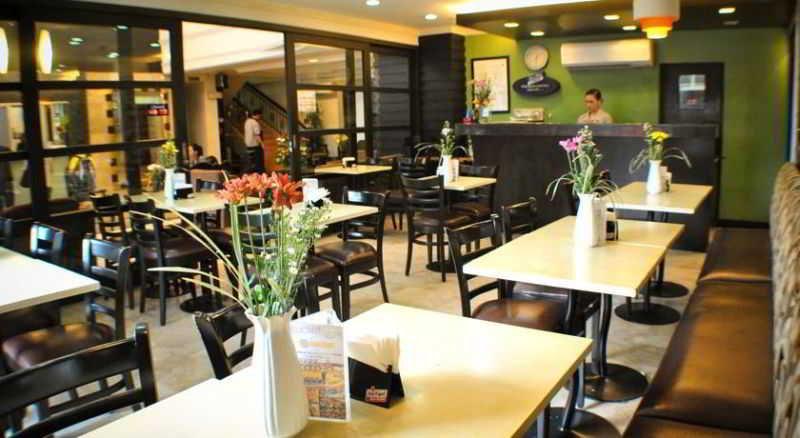 Fersal Hotel Malakas, Quezon City Exterior photo