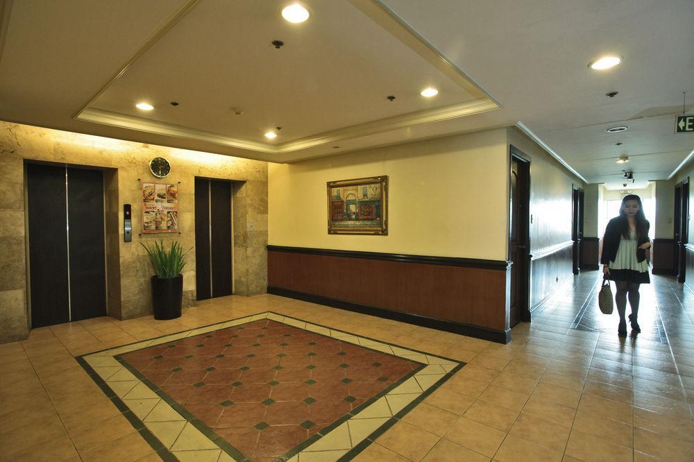 Fersal Hotel Malakas, Quezon City Exterior photo
